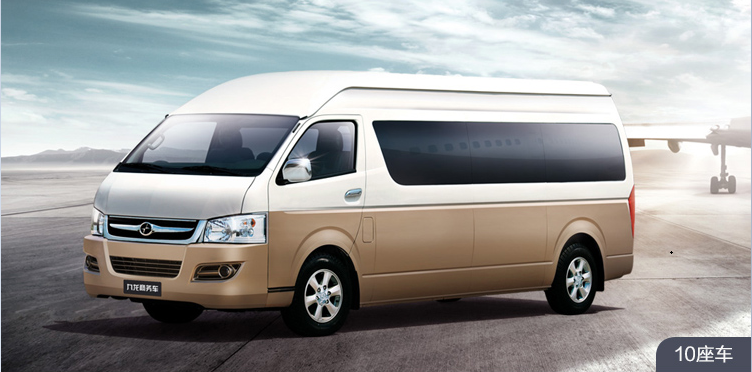 14座车,满载乘客14人,行李1-6个